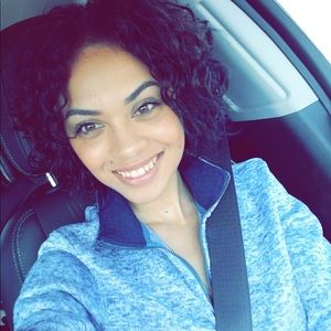 Meet your Posher, Alysha